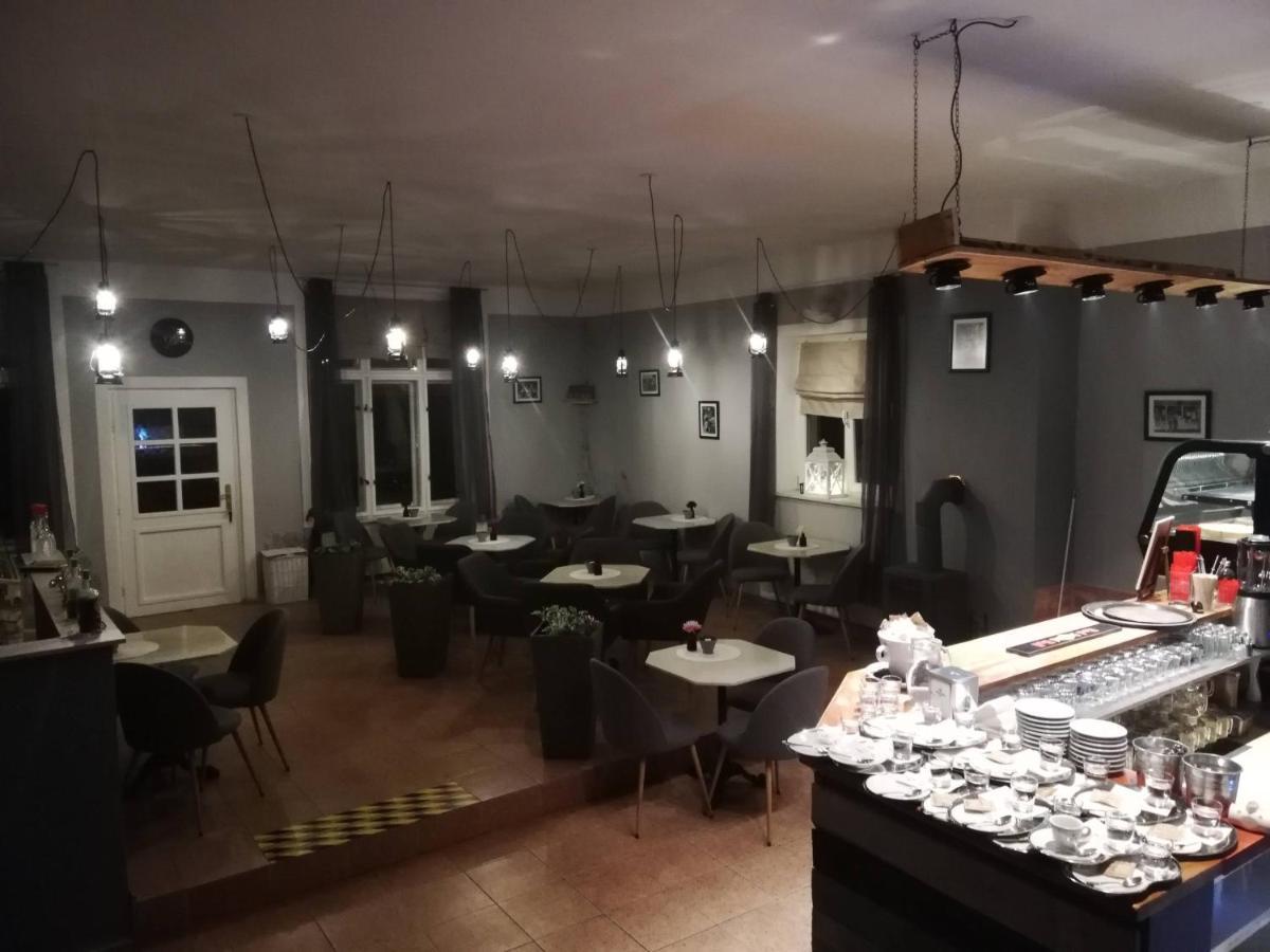 St. Maur Hotell Bečov nad Teplou Eksteriør bilde